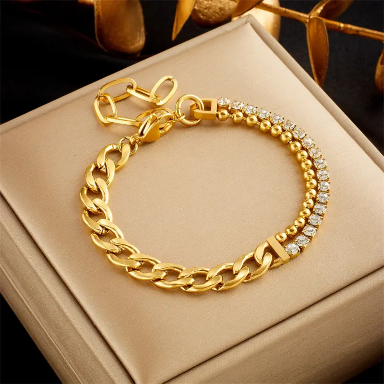 Kariva Dazzle Chain Bracelet – 18K Gold Plated