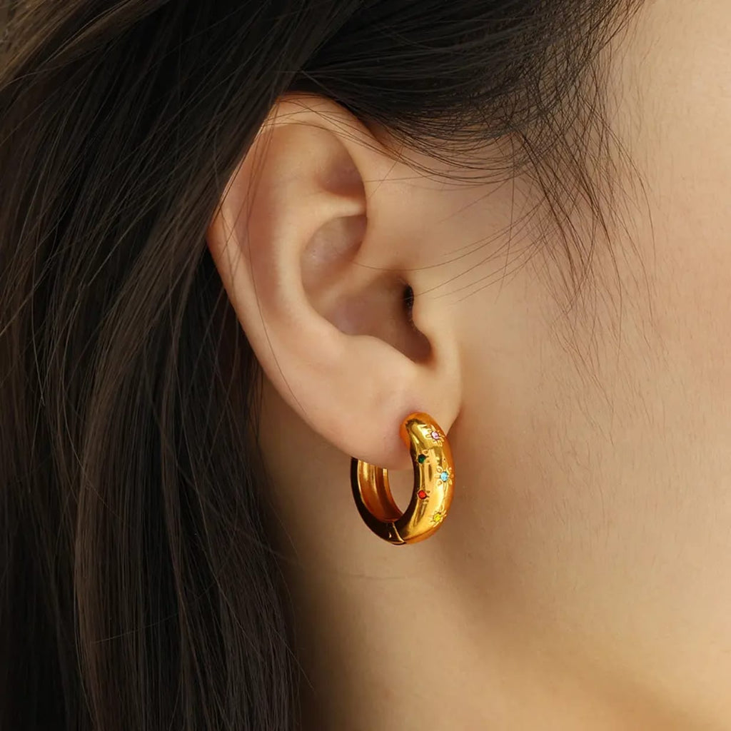 Cleo Luxe Hoops – 18K Gold Plated Classic Hoops | Kariva
