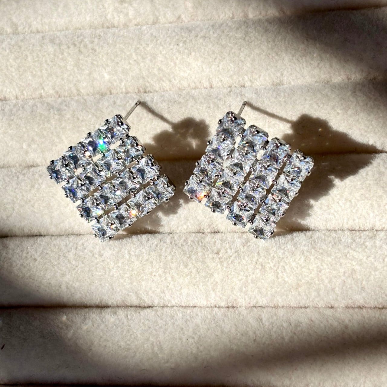 Diamond-cut prism stud earrings in gold with square stones - Kariva Jewelry